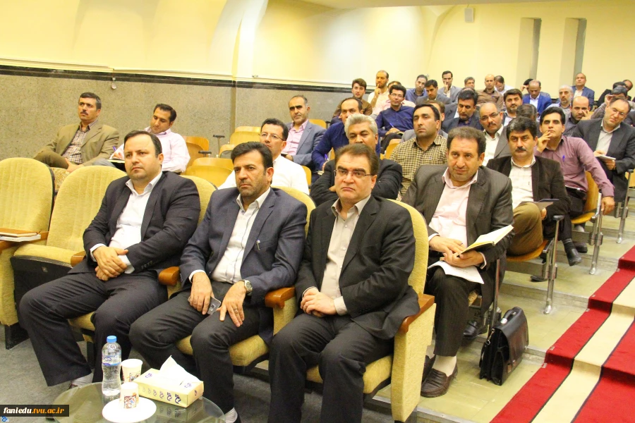 برگزاری کارگاه آموزشی- پژوهشی مهارت های زندگی 5